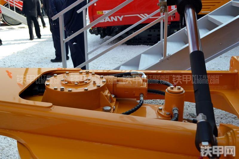 三一重工SHG190全液压平地机整机外观