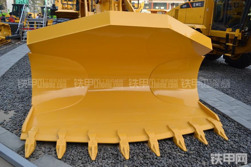 柳工CLG842IV装载机局部