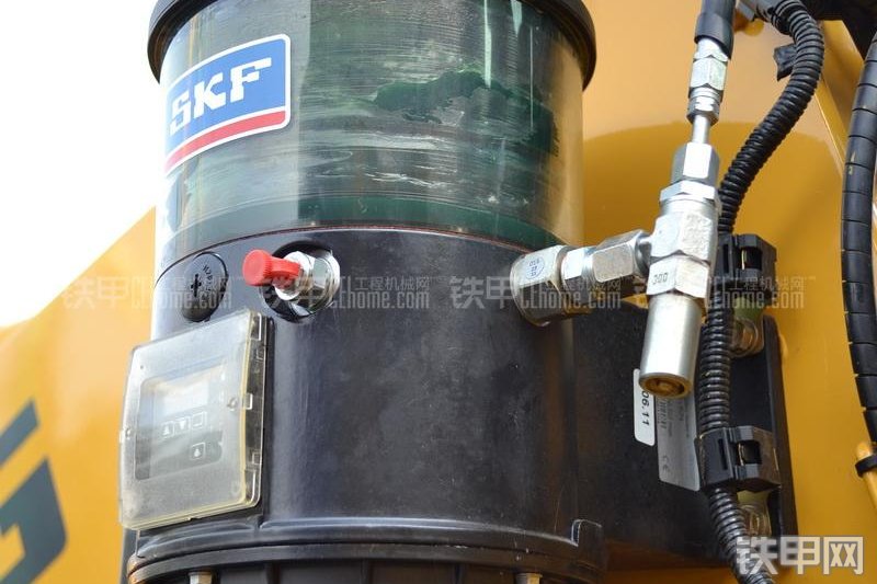 柳工856IV装载机局部