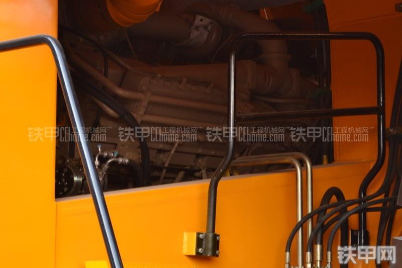 首钢重汽SGE190AC非公路自卸车整机外观