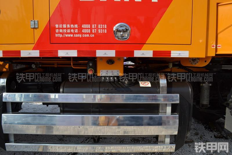 三一重工SY5310THB40B 48E(奔驰)泵车整机外观