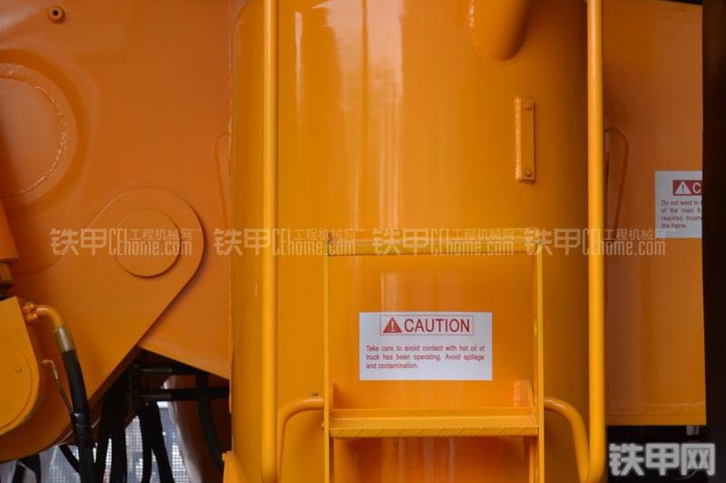 首钢重汽SGE190AC非公路自卸车整机外观