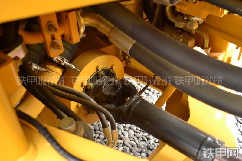 柳工CLG842IV装载机局部