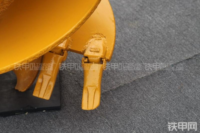 山河智能SWDM04多功能旋挖钻整机外观