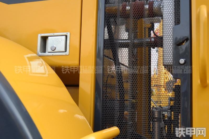 柳工856IV装载机局部