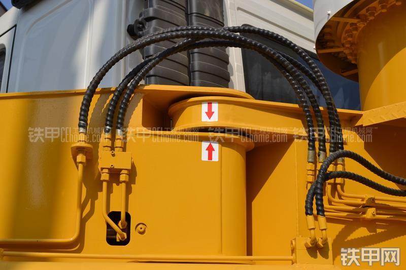 山推HJC5300THB-37沃尔沃泵车整机外观