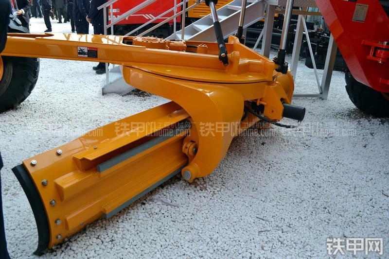 三一重工SHG190全液压平地机整机外观