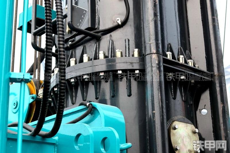 山河智能SWSD3618套管式长螺旋钻机整机外观