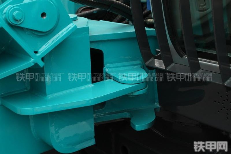 山河智能SWDM04多功能旋挖钻整机外观