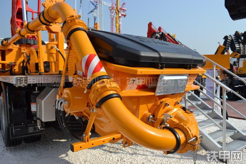 三一重工SY5310THB40B 48E(奔驰)泵车整机外观