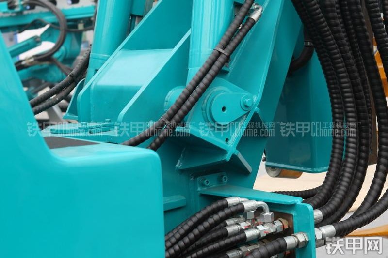 山河智能SWDM04多功能旋挖钻整机外观