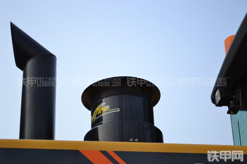 柳工856IV装载机局部