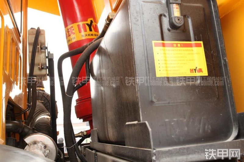 徐工NXG5640DT非公路自卸车整机外观