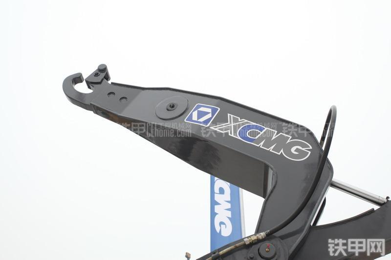 徐工SQZ600K起重机整机外观