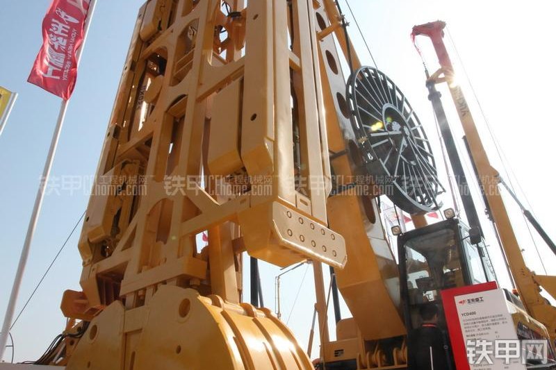 玉柴YCD400连续墙抓斗整机外观