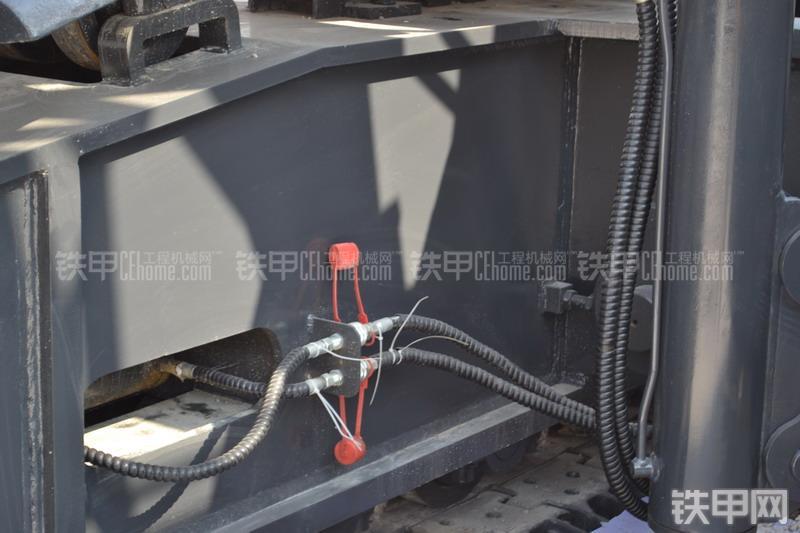 山推SC150C起重机整机外观