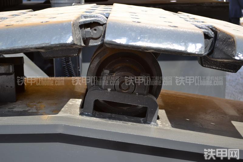 山推SC150C起重机整机外观