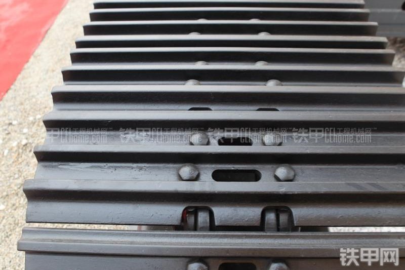 玉柴YCD400连续墙抓斗整机外观