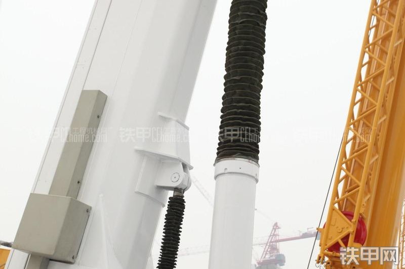 徐工GKS28E高空作业机械整机外观