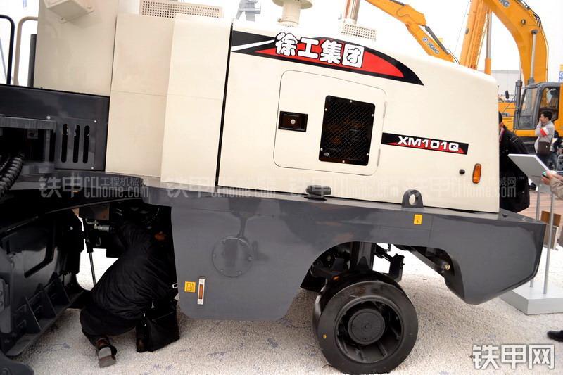 徐工XM101Q铣刨机整机外观