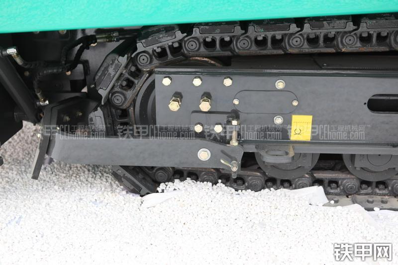 徐工RP953S沥青摊铺机整机外观