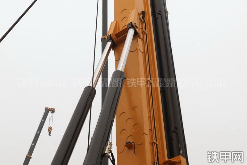 玉柴YCR260旋挖钻局部