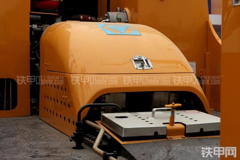 徐工HBC90-I车载泵整机外观