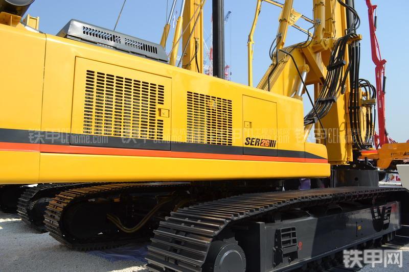 山推SER26旋挖钻整机外观