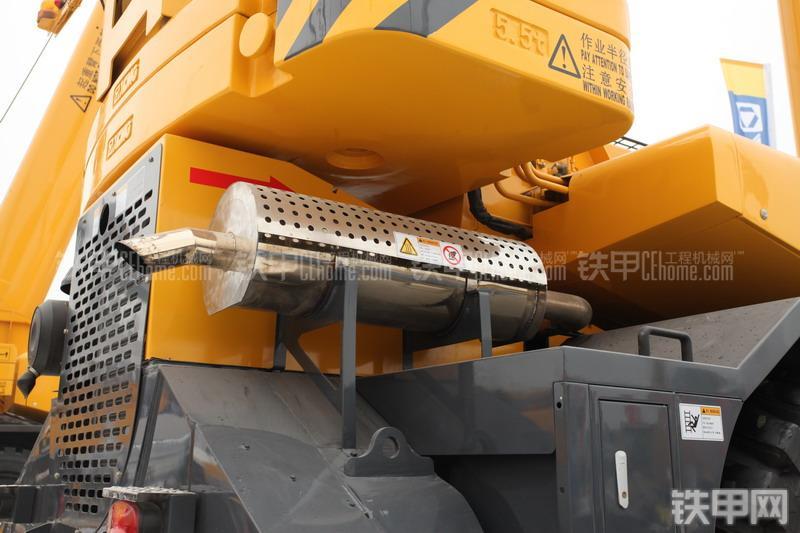 徐工RT60起重机整机外观