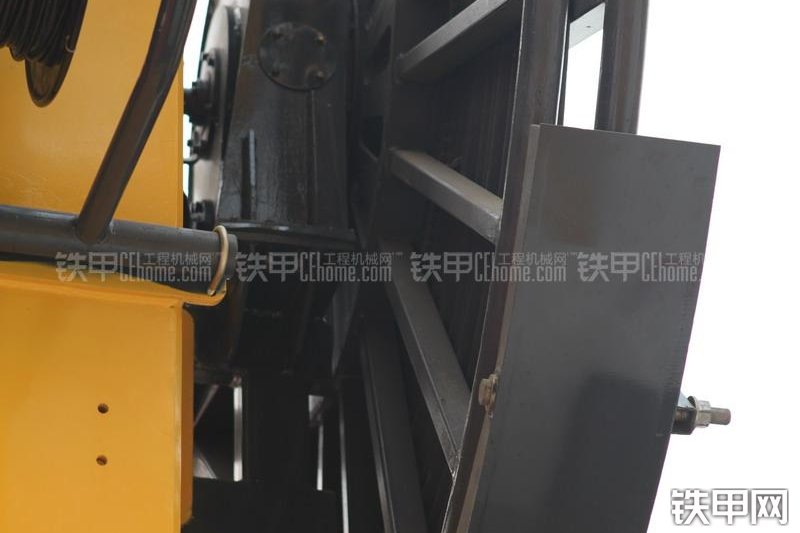 玉柴YCD400连续墙抓斗整机外观