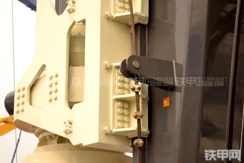 中联重科ZR280C旋挖钻整机外观