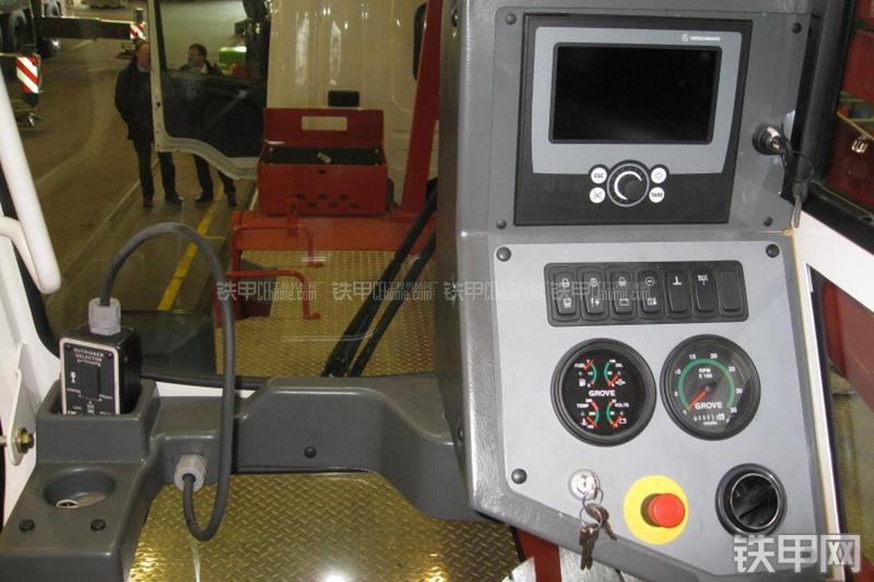 马尼托瓦克TMC540起重机局部