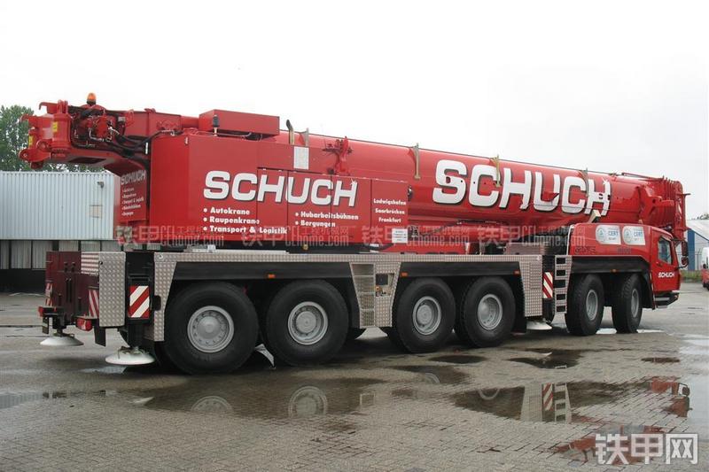 马尼托瓦克GMK6300L起重机整机外观