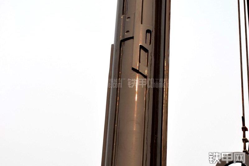 中联重科ZR280C旋挖钻整机外观