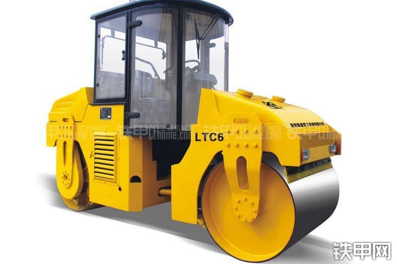 洛阳路通LTC6压路机整机外观