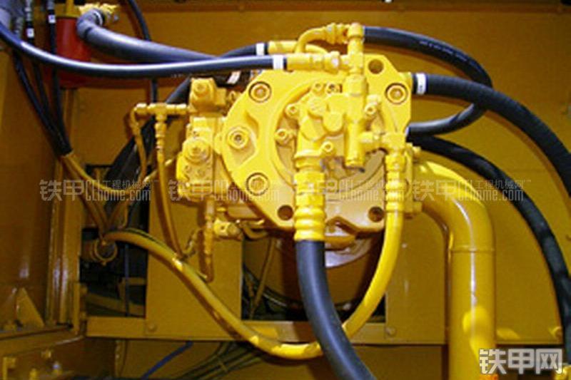 加藤HD2045III挖掘机局部