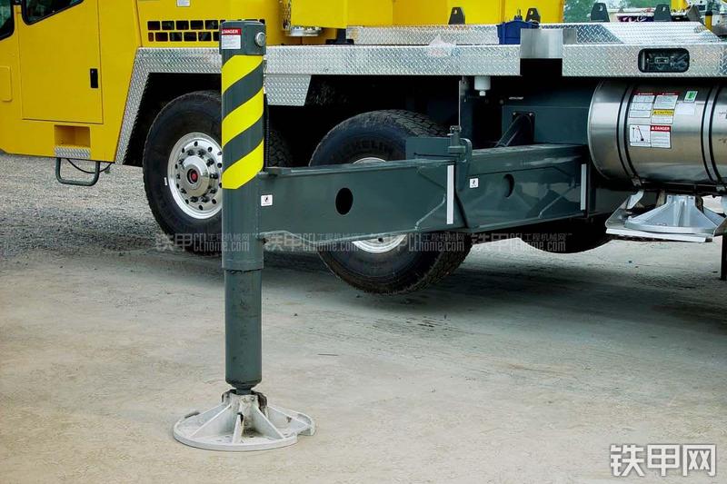 马尼托瓦克TMS9000E起重机局部