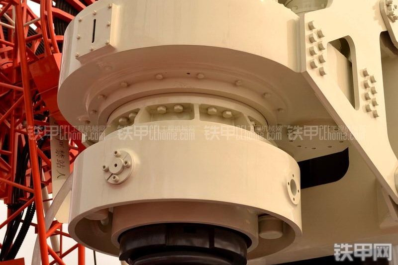 中联重科ZR280C旋挖钻整机外观