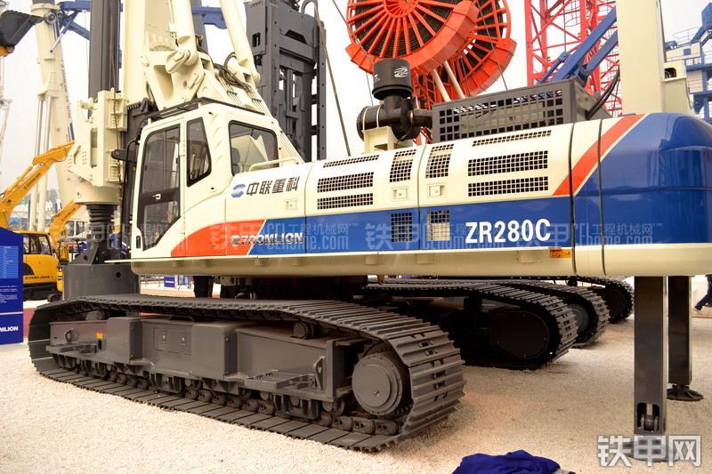 中联重科ZR280C旋挖钻整机外观