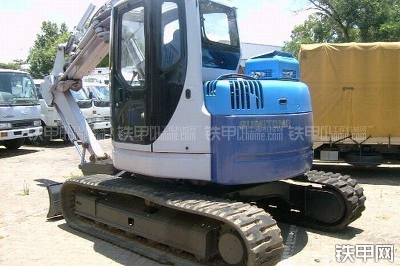 住友SH75U挖掘机整机外观
