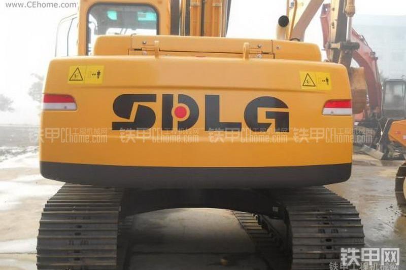 山东临工LG6150挖掘机整机外观