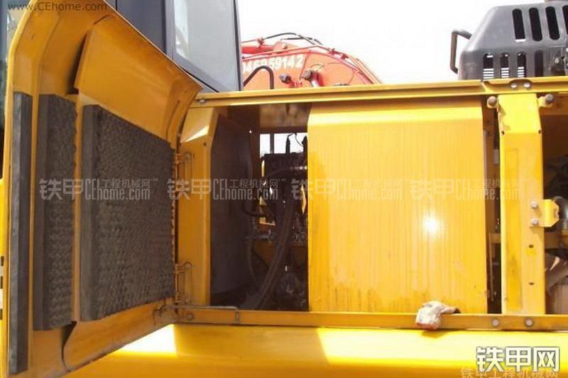 龙工LG6360挖掘机整机外观