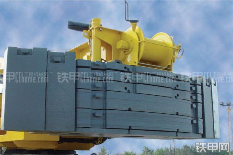 马尼托瓦克TMS9000E起重机局部