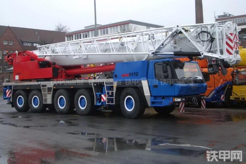 马尼托瓦克GMK5170起重机整机外观