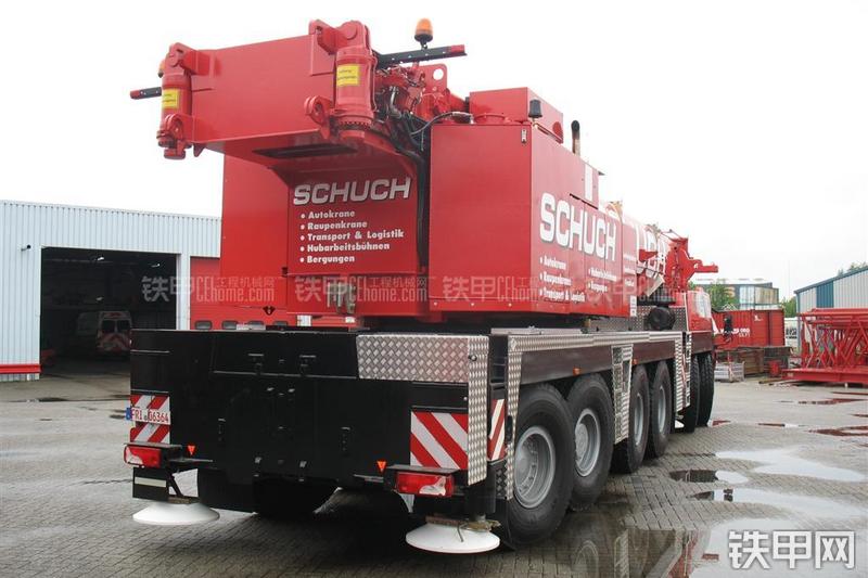 马尼托瓦克GMK6300L起重机整机外观