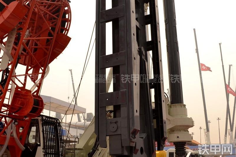 中联重科ZDG450连续墙抓斗整机外观