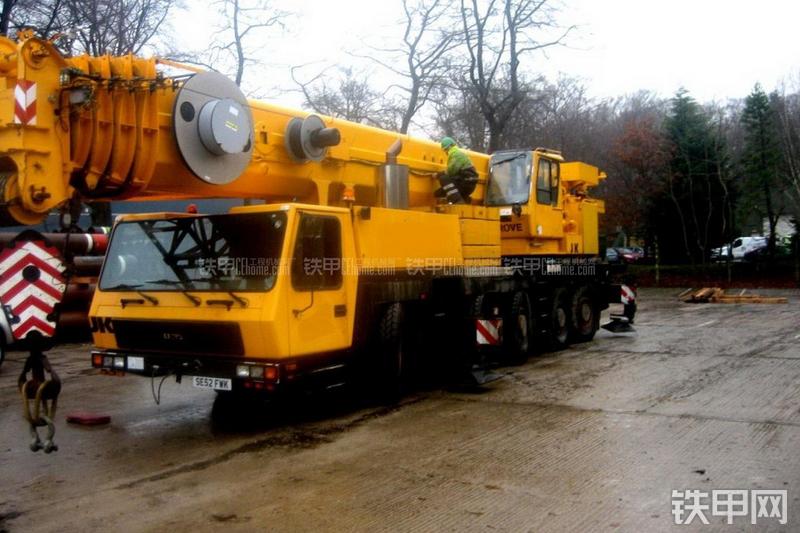 马尼托瓦克GMK5100起重机整机外观