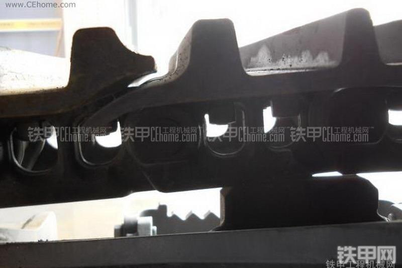 山东临工LG6150挖掘机整机外观