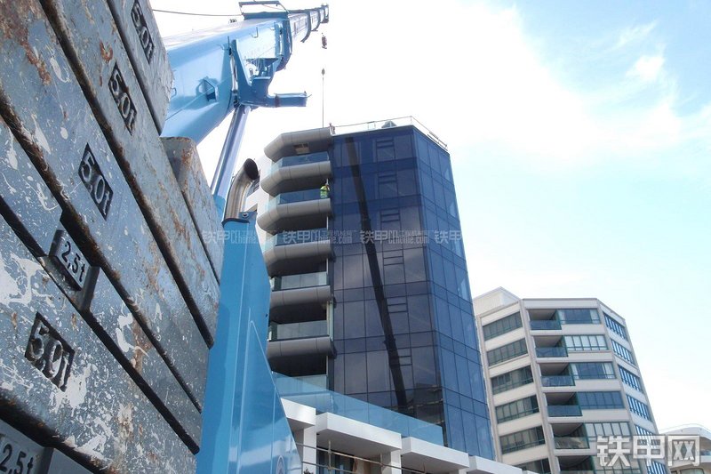 马尼托瓦克GMK5170起重机整机外观