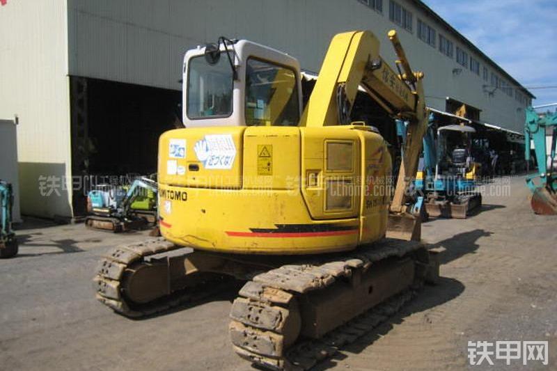 住友SH75X-3B挖掘机整机外观